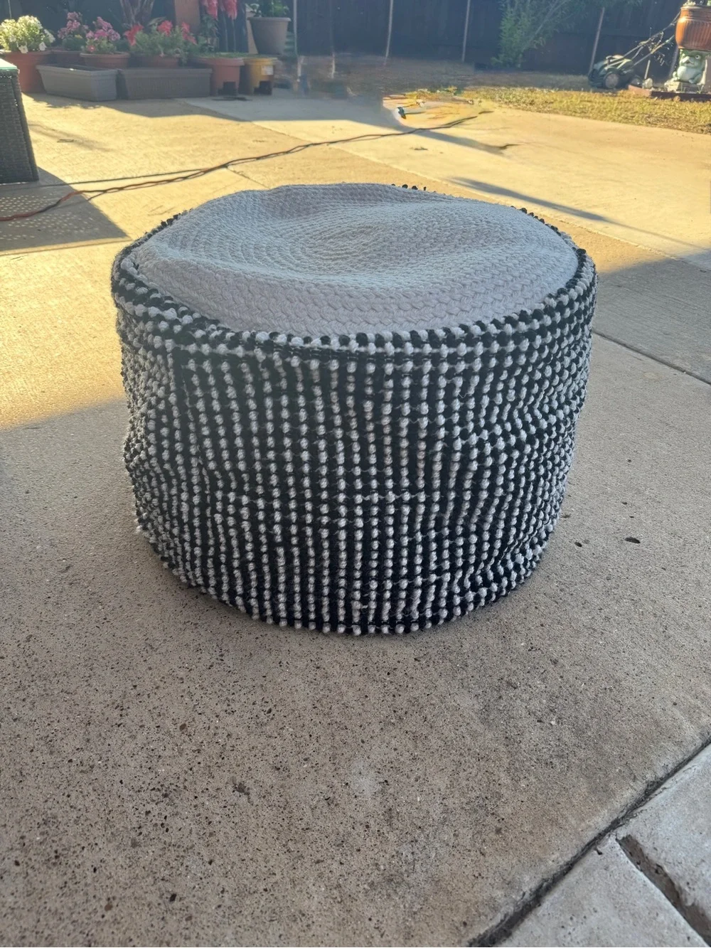 Homegoods handwoven round